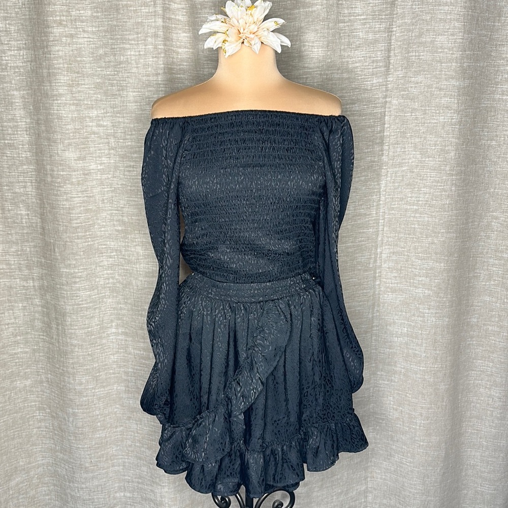 Art Class Black Satin Leopard Print Shirt and Skirt Set szXL